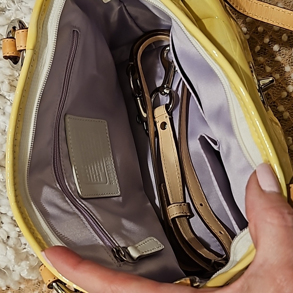 Coach Handbag - Picture 9 of 16